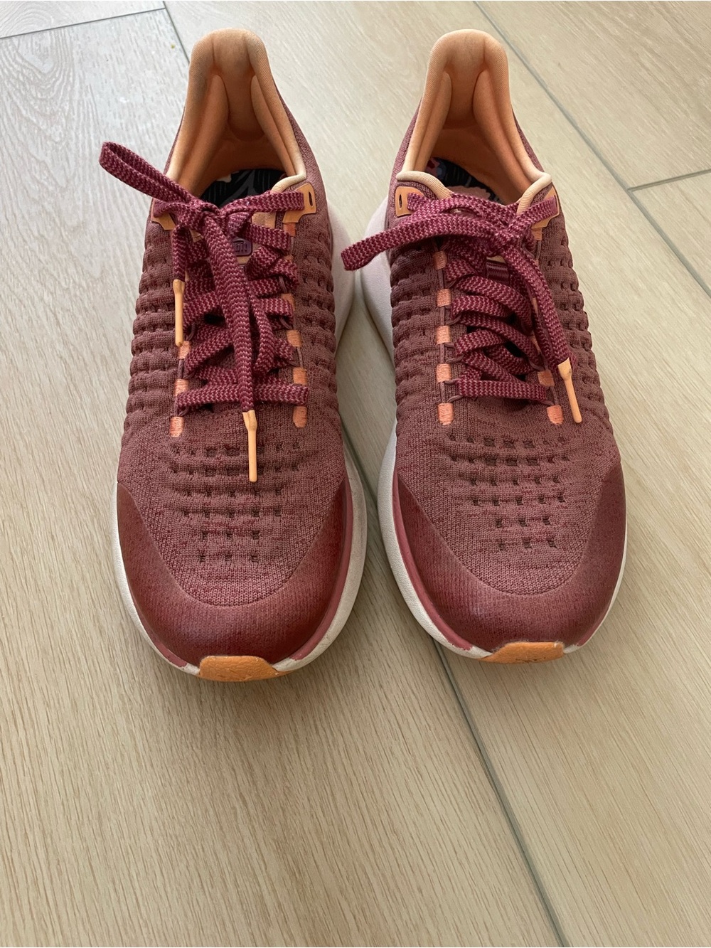 Women's Lightweight Knit Running Sneakers Sz US 9.5
